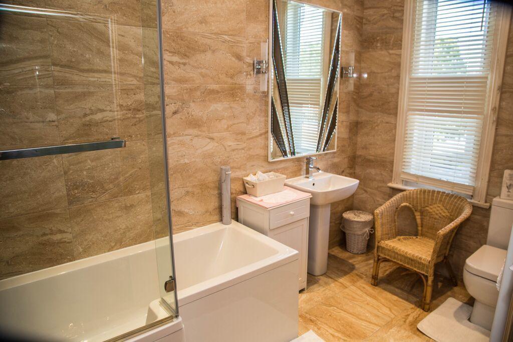 Cambridge Villa Warwick  Eksteriør bilde